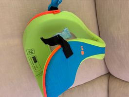 Schwimmhilfe Nabaiji grün blau für 15 bis 25 kg