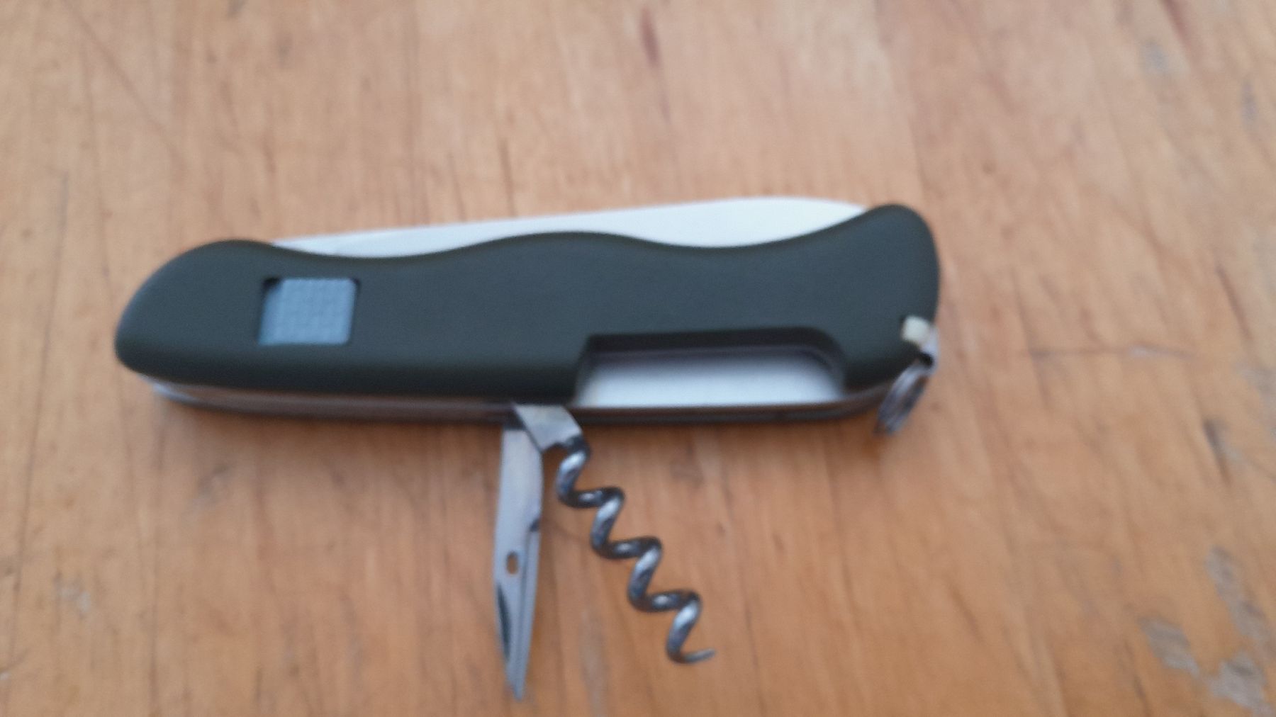 Victorinox Coltelli tascabile: Victorinox Hunter – Nuovo (secondo la descrizione) da Döttingen venduto da irokes2006 1