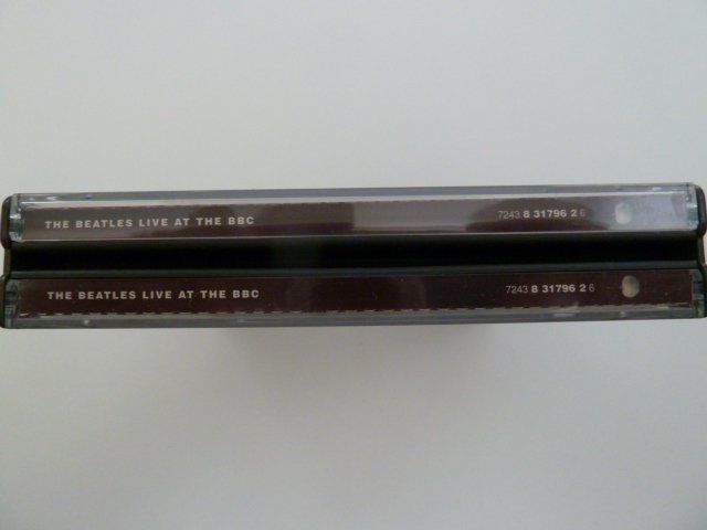 CD: Beatles - Live at the BBC  (2 CD's) – Usato da Au ZH venduto da sikoku 4