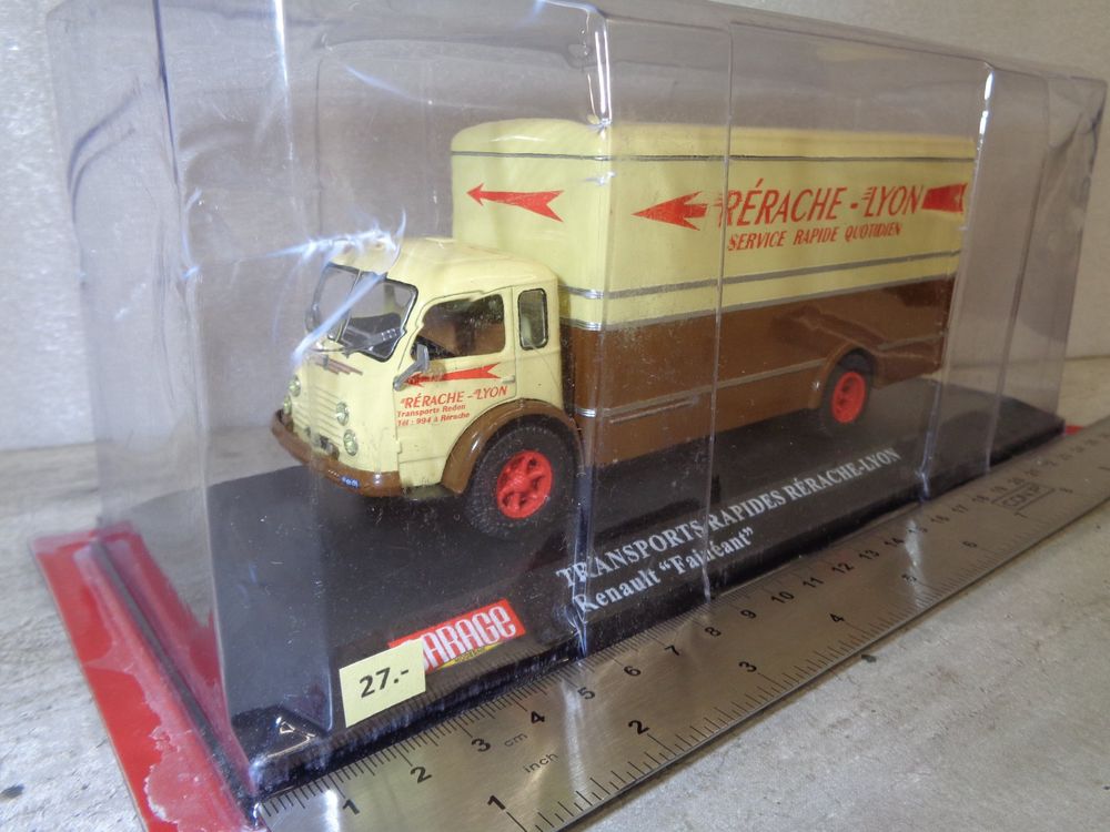 Camion Ancien Renault CIJ Fainéant – Tôle – Échelle 1/10e