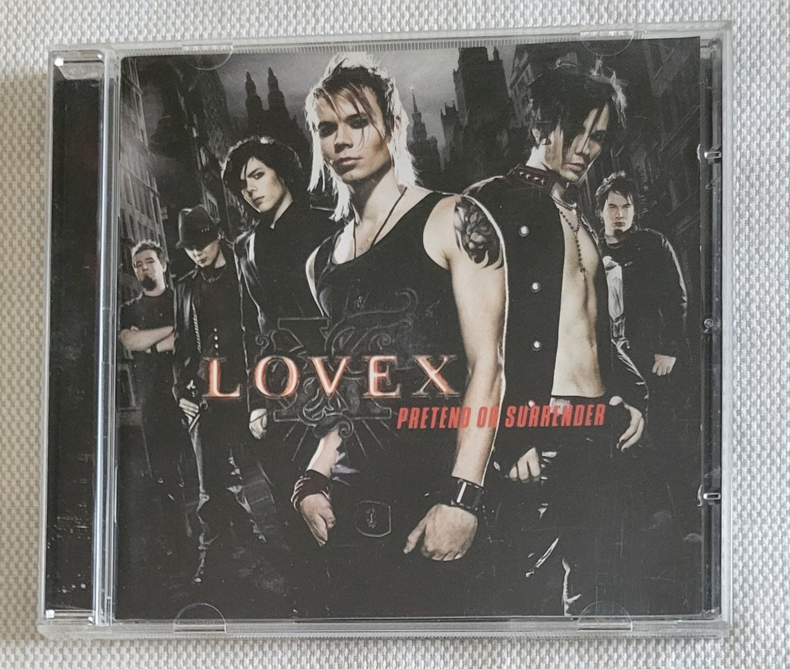 CD: Lovex – Usato da Villars-sur-glane venduto da Epsilonhike