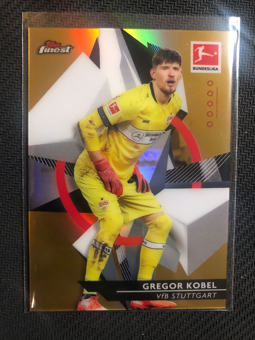 Topps Carte collezionabili: Topps Finest Gregor Kobel /50 – Usato da Wangenried venduto da Garagara