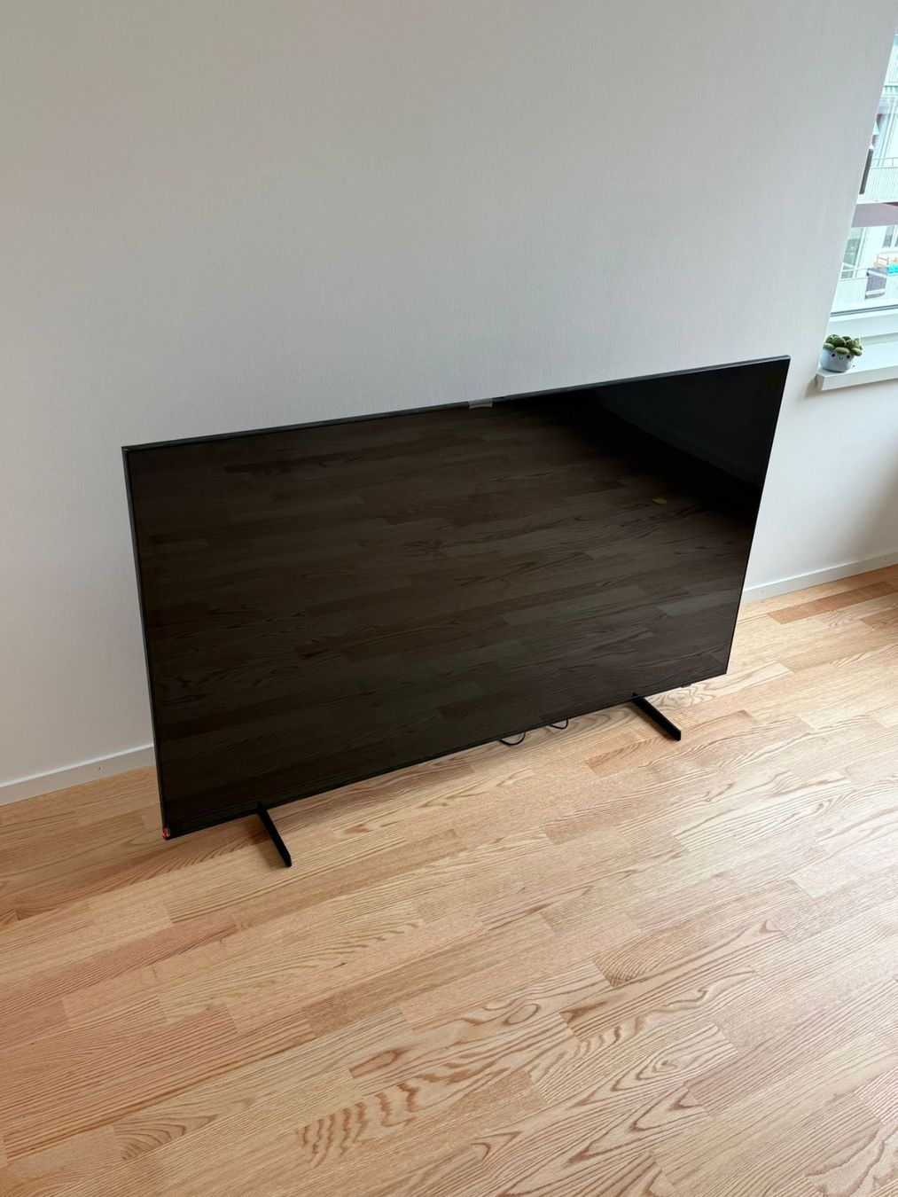 Samsung Televisori: Samsung QE65Q7FAAU NEU – Nuovo e nell'imballaggio originale da Zürich venduto da SEDRAEN