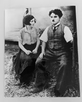 Grosses Foto Charlie Chaplin in the circus