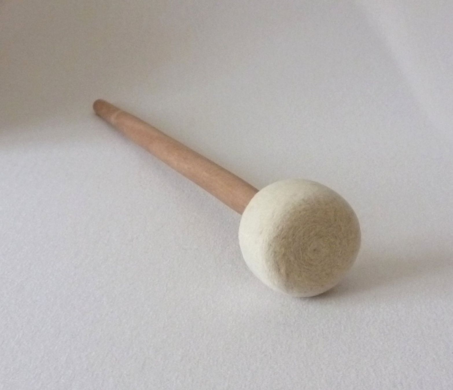 Strumenti musicali: Klangstab - mit Filzauflage klein – Nuovo e nell'imballaggio originale da Mauren venduto da Yeelen 2