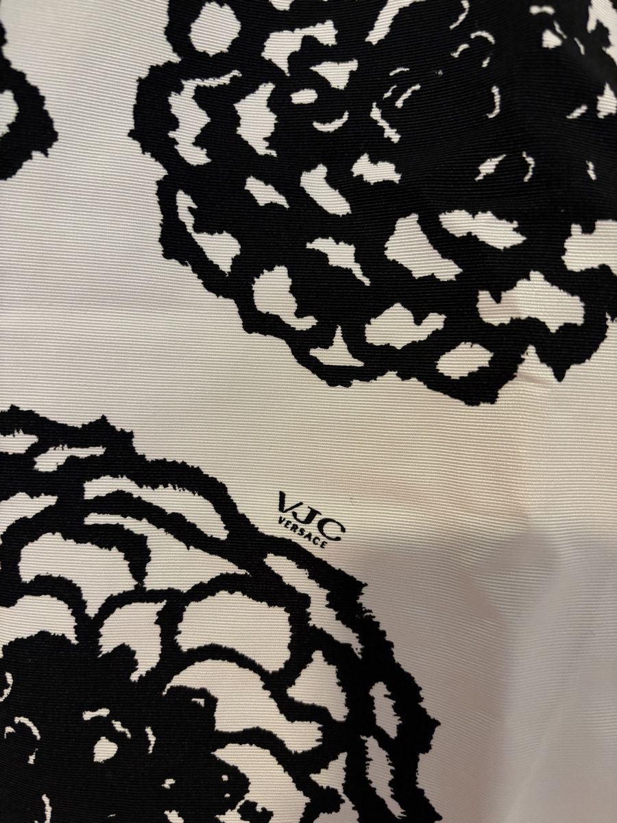 Versace Vestiti: Versace Jeans Couture VSJ Mini Kleid Blumenmuster – Nuovo (secondo la descrizione) da Horgen venduto da User8810 1