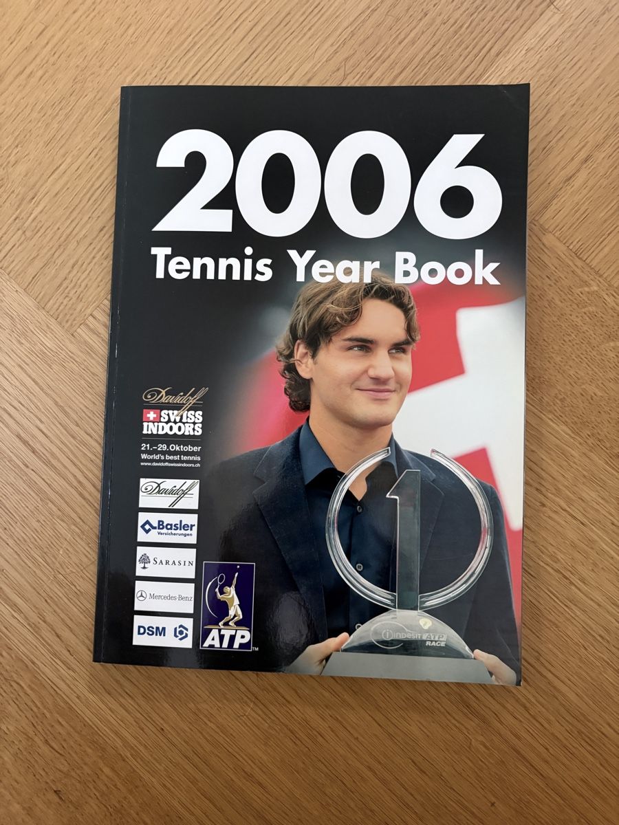 Autogramme: Roger Federer Autogramm / 4 Tennis Year Book  – Gebraucht aus Riehen von Grayje4 3