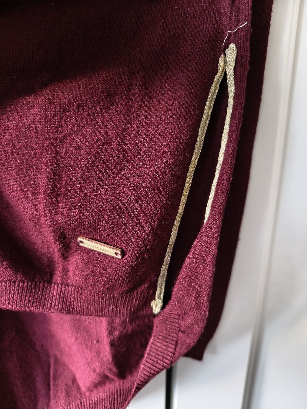 Maglioni & Felpe: Humanos bordeaux sweater, size S – Usato da Zürich venduto da nir_n9jc 1