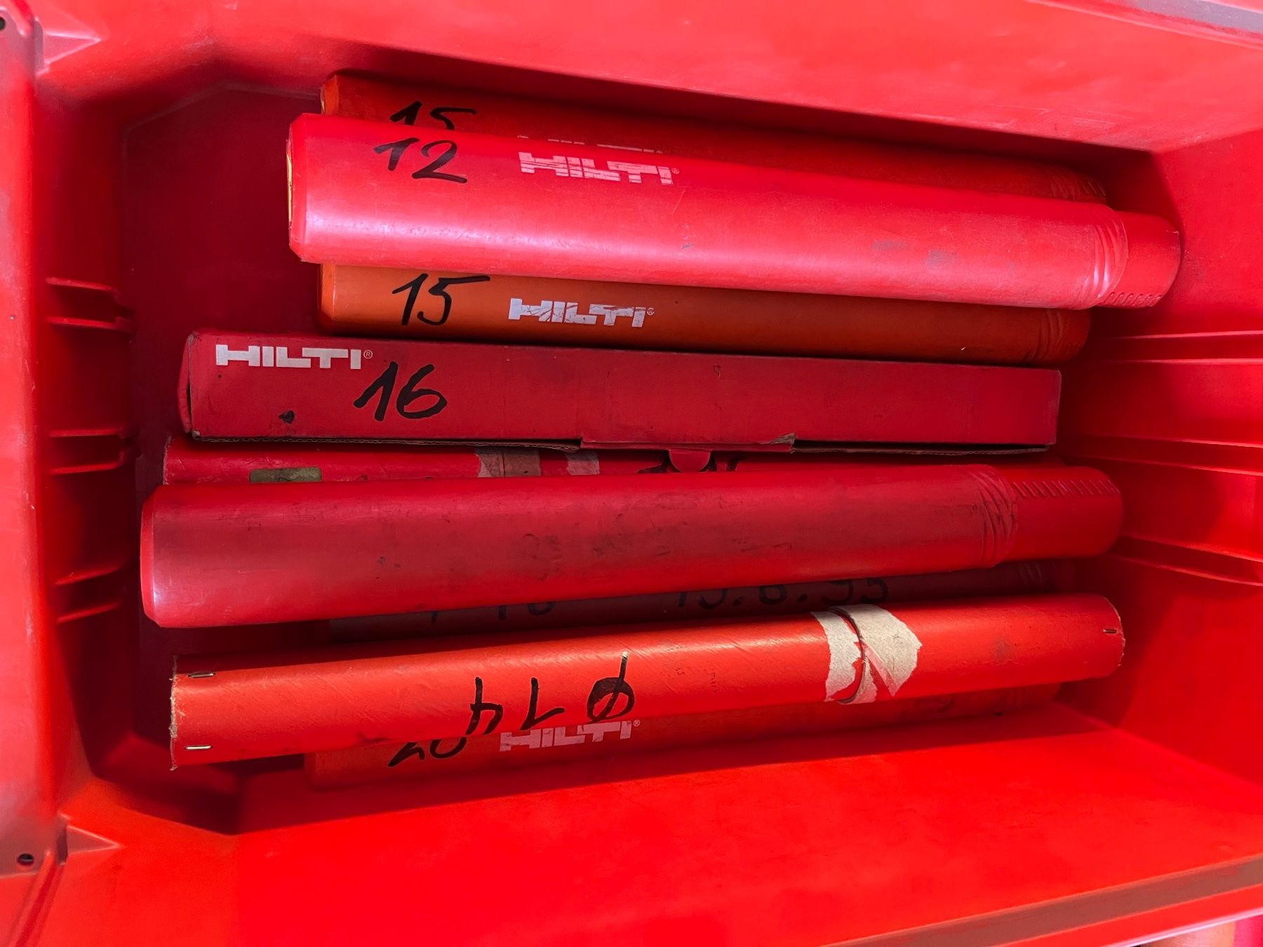 Hilti Tous les outils: Kernlochbohrer – D'occasion à Hendschiken par ringgi26 1
