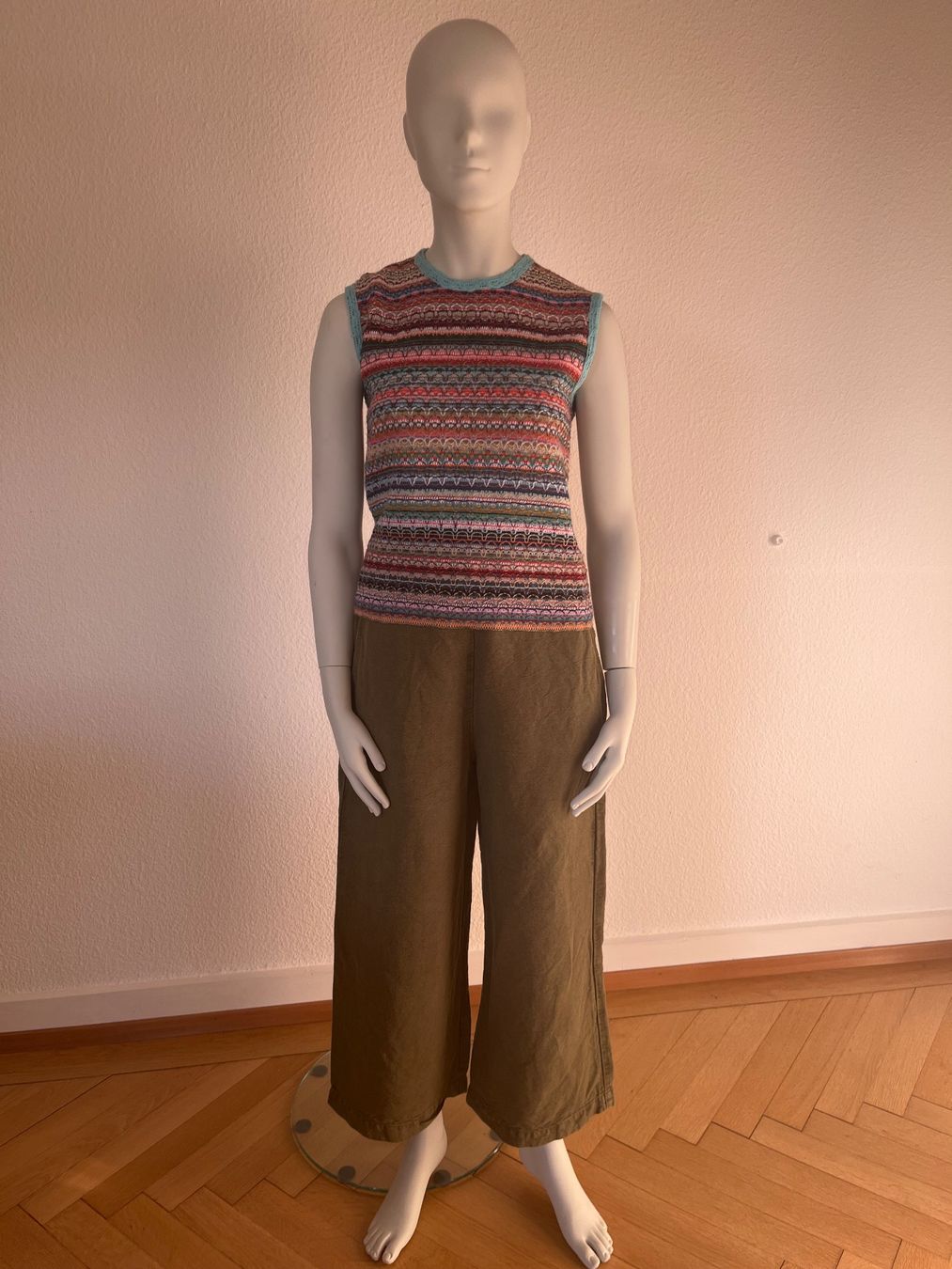 Gilet & Giacche senza maniche: Buntes Stricktop/Pullunder, Grösse S – Usato da Zürich venduto da bea_s5tq 1