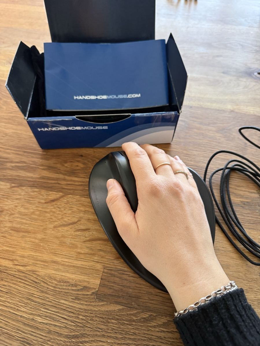 Mouse: Handshoemouse grösse L – Nuovo (secondo la descrizione) da Niederhasli venduto da swissbrocki 2