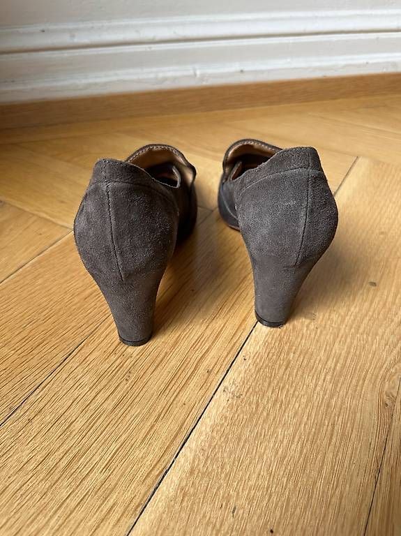 Chaussures femmes: POMME DO Loafer mit Absatz – D'occasion à Basel par Batu 1