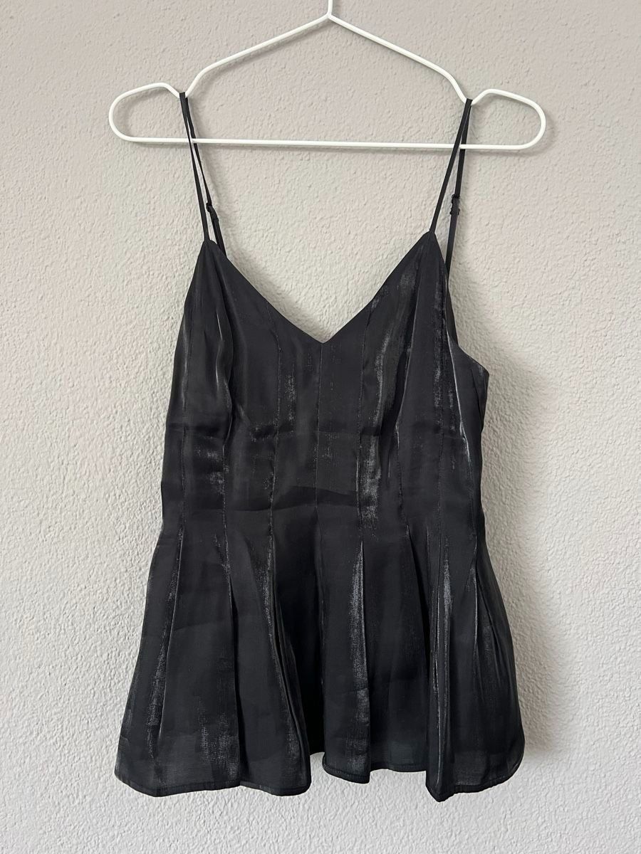 Tops: elegantes H&M Top, Size 36 – Gebraucht aus Muri b. Bern von SigridW