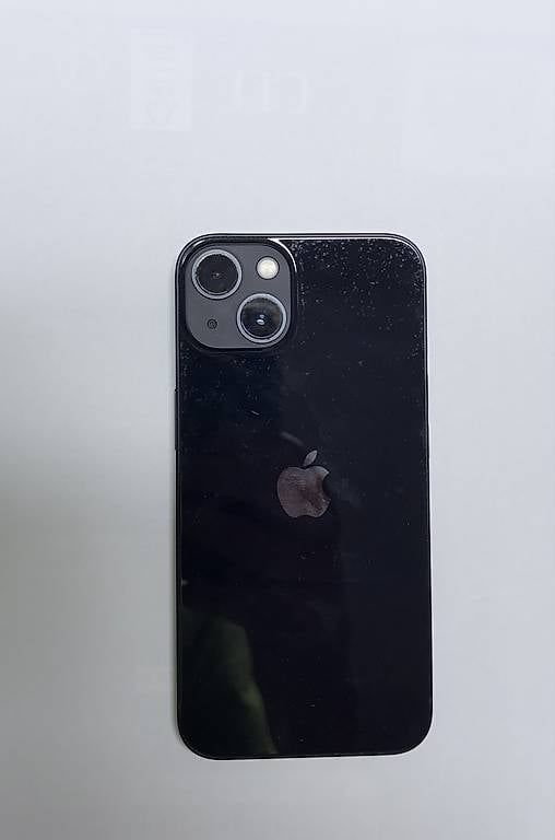 Telefoni cellulari / Smartphones: Apple iPhone 13 Mitternacht/Schwarz  – Usato da Ruswil venduto da madu1986