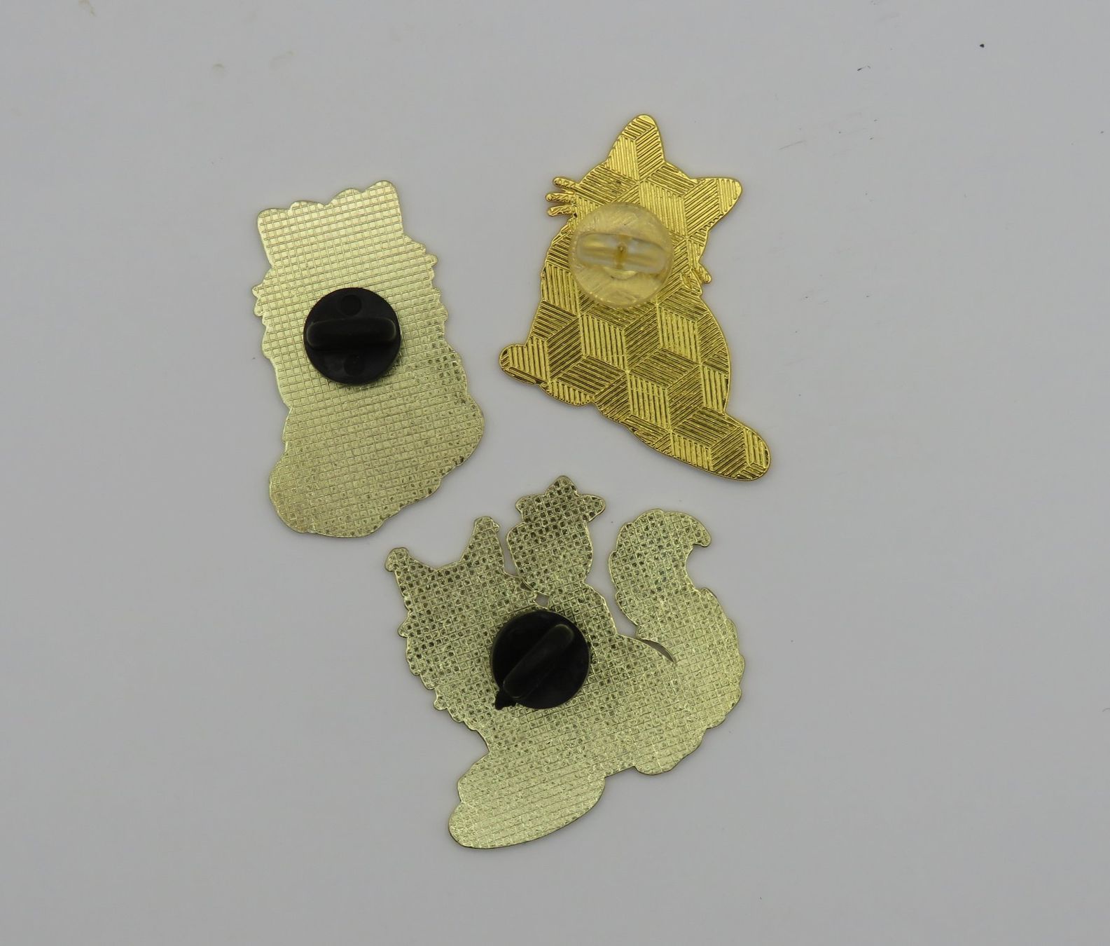 Spille & Fermagli: Set mit 3 süssen KATZEN - Pins - Neu - der Hingucker – Nuovo e nell'imballaggio originale da Grenchen venduto da Yamahwildstar16 7