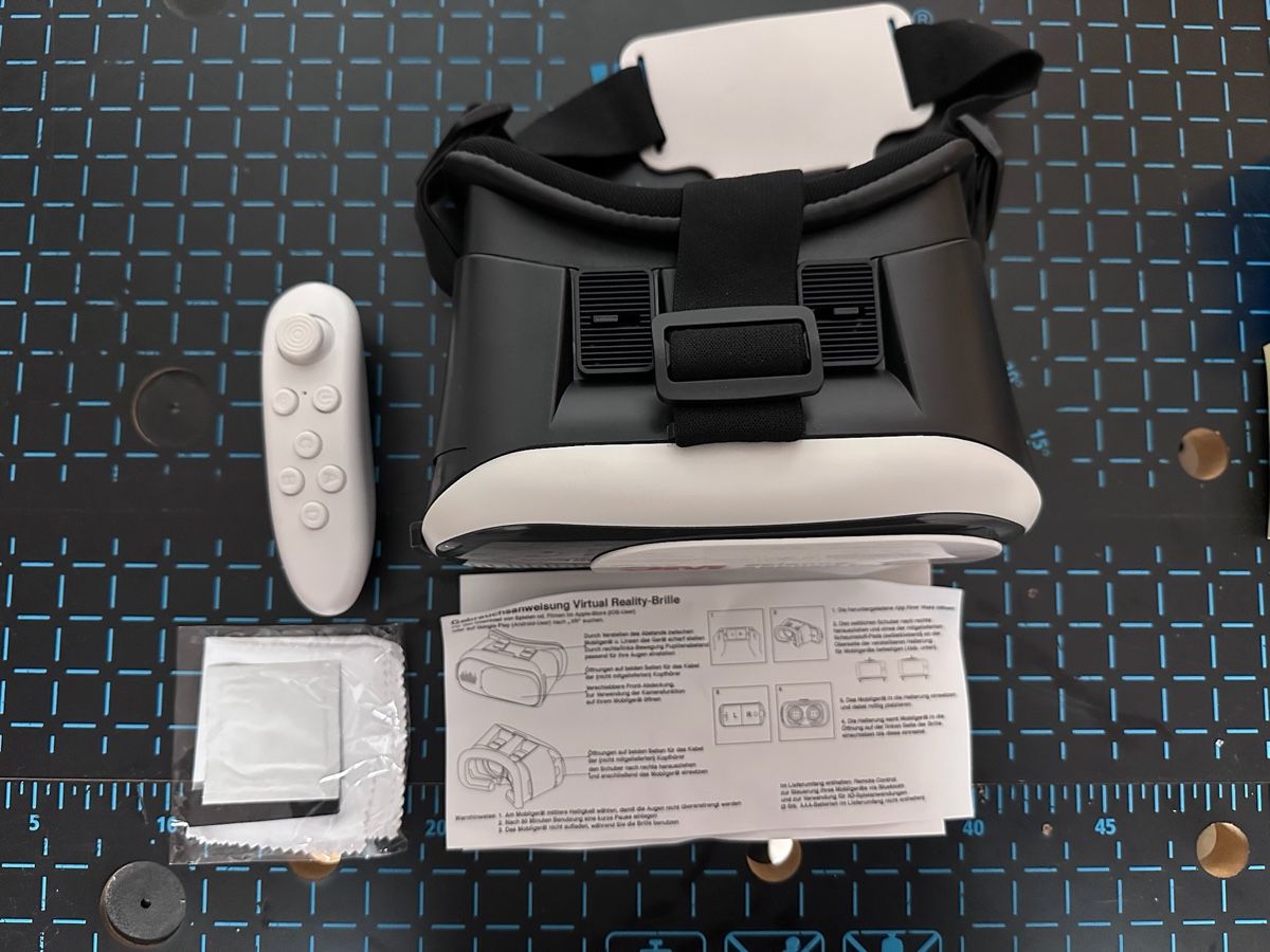 Casco VR: 3M VR box - virtual reality glasses – Usato da Novaggio venduto da WildSam 1