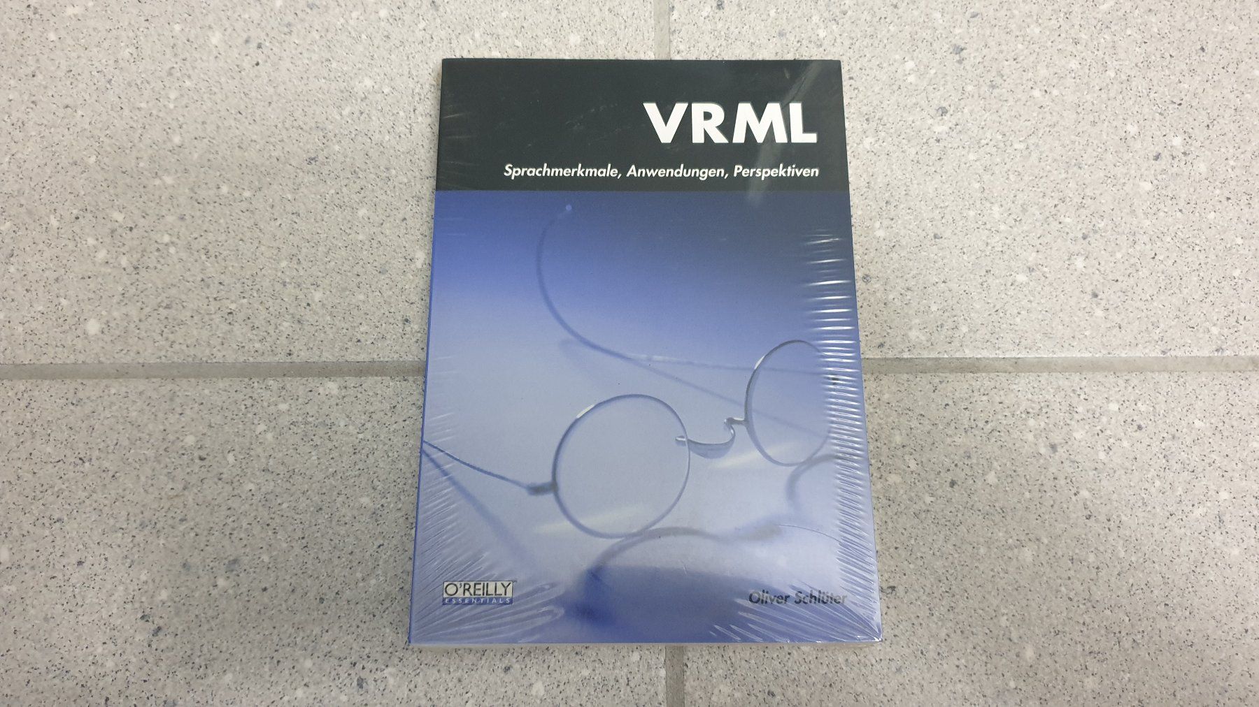 Bücher: VRML - Sprachmerkmale, Anwendungen, Perspektiven – Gebraucht aus Stäfa von Supertramp73