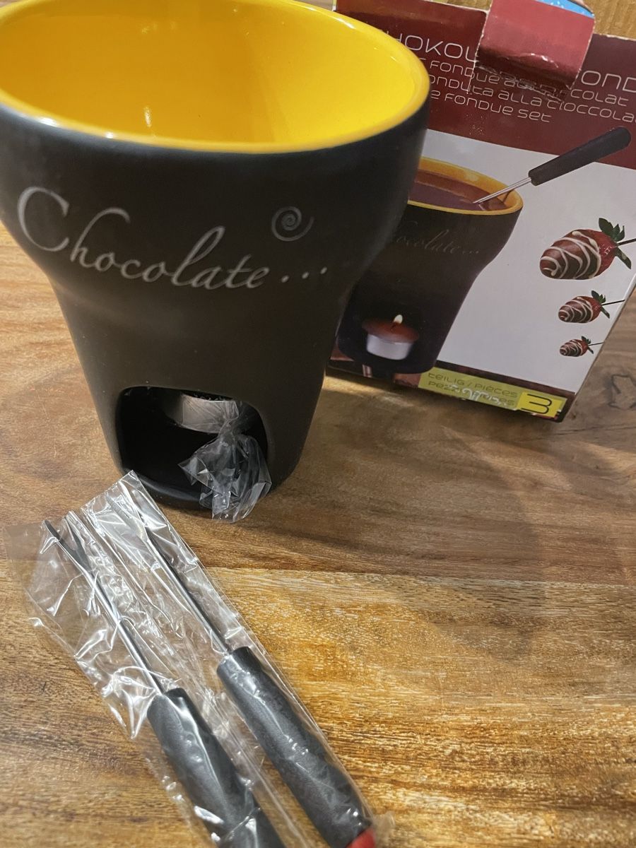 Elettrodomestici da cucina: Schokoladenfondue – Nuovo e nell'imballaggio originale da St. Gallen venduto da xandram07 1