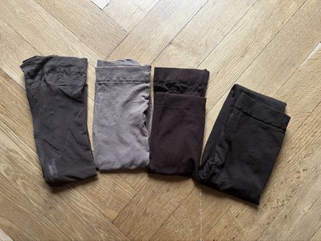Set of 4 Pairs of Brown Tights