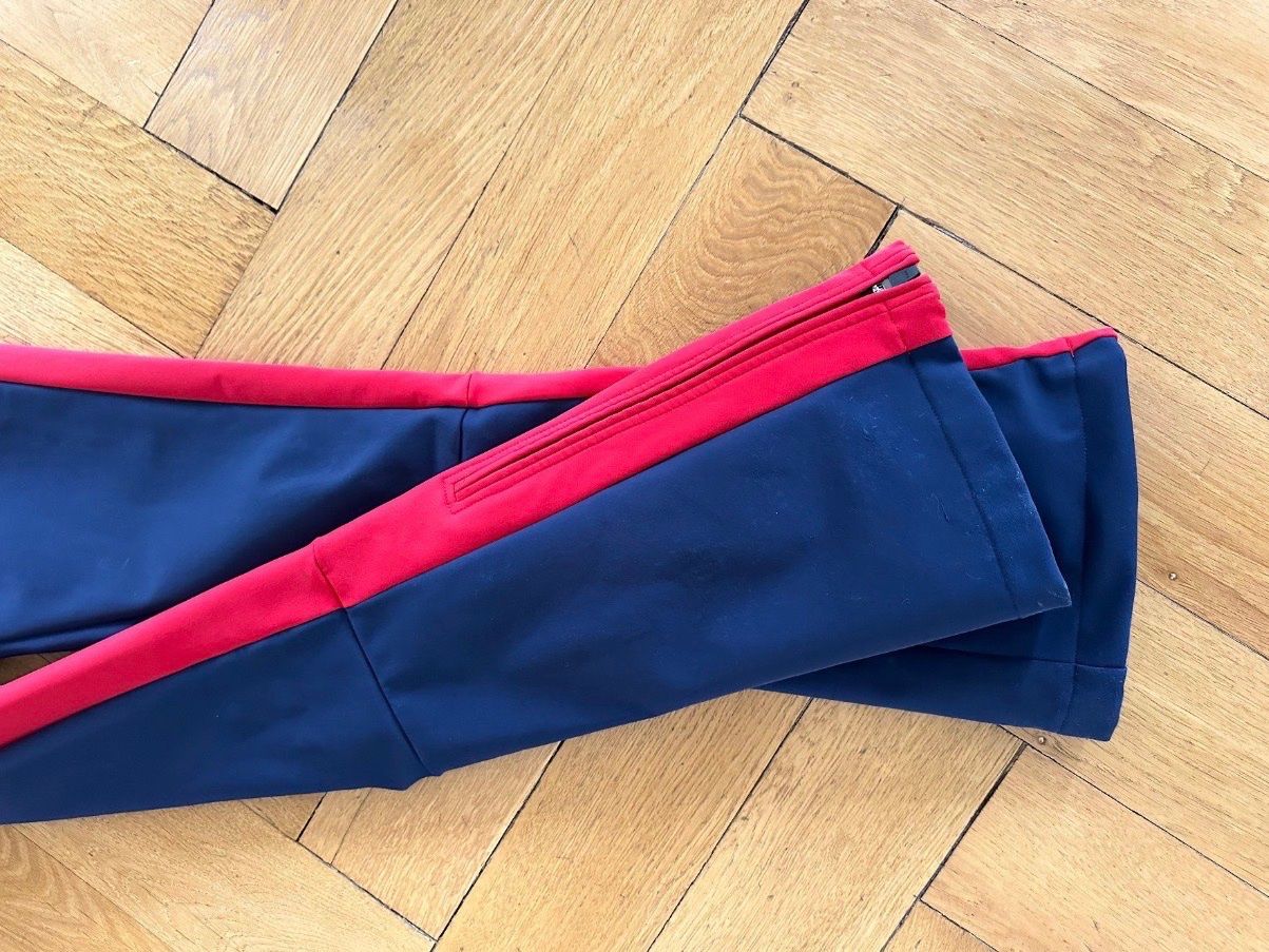Anzüge & Kostüme: Ski-Anzug von Perfect Moment. – Gebraucht aus Frümsen von sil_67sn 5