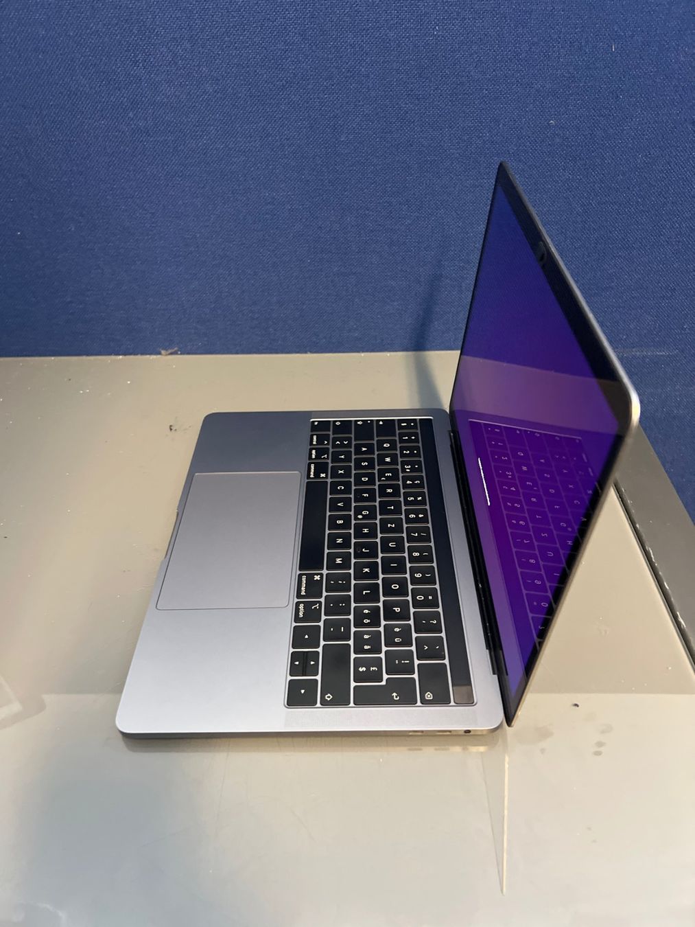 Apple Notebooks: MacBook Pro 13" 2018 Grey Startprobleme #26 – Defekt aus Dietikon von speedkauf 2