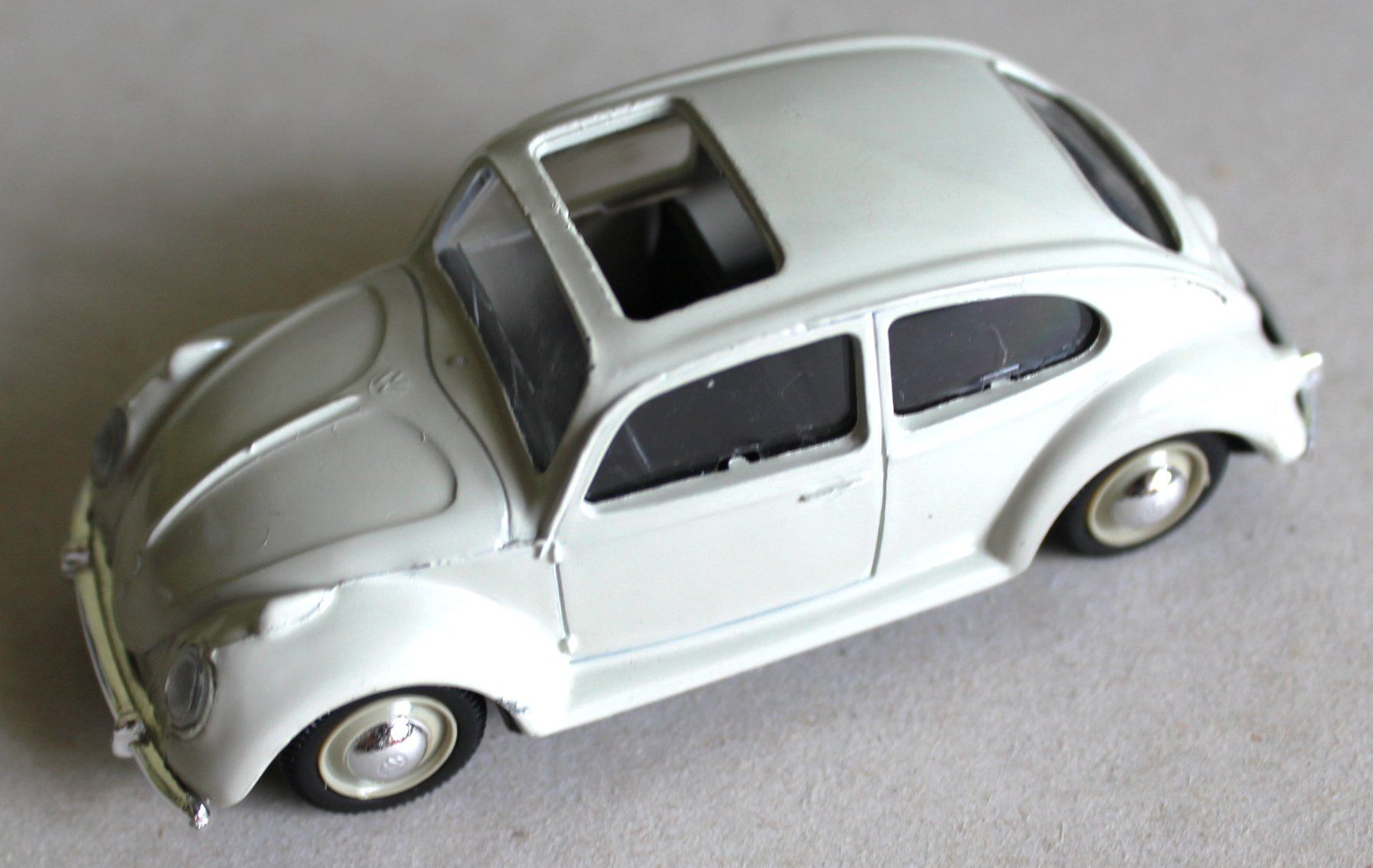 Volkswagen Modellini d'auto: 2 Norev VW Käfer Modellautos 1:43 – Nuovo (secondo la descrizione) da Worblaufen venduto da Cookie23 3