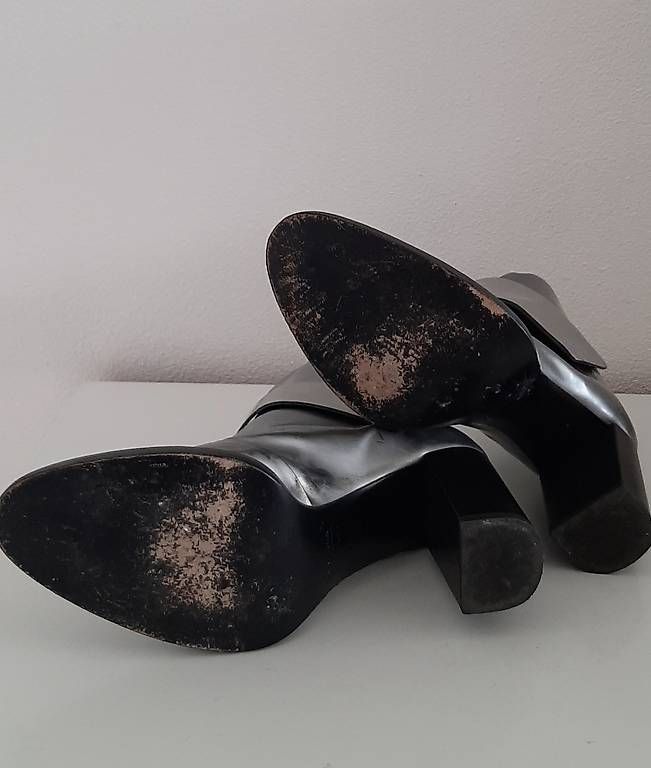 Scarpe da donna: Coole silberne Stiefeletten mit Blockabsatz, Grösse 38 – Usato da Uster venduto da kgw78 1