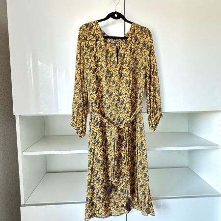 Nile Viskosekleid, gelb-braunes Blumenmuster, Gr. XS