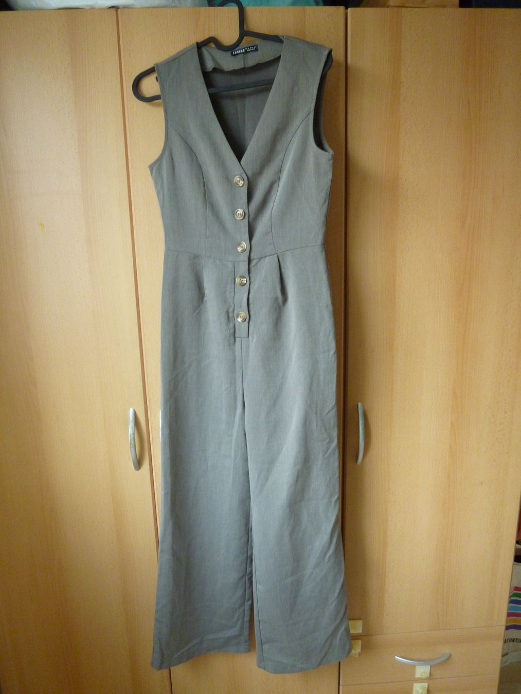 Tute: Jumpsuit Overall LONESS Gr. XS – Usato da Dättlikon venduto da Mamakuga 3