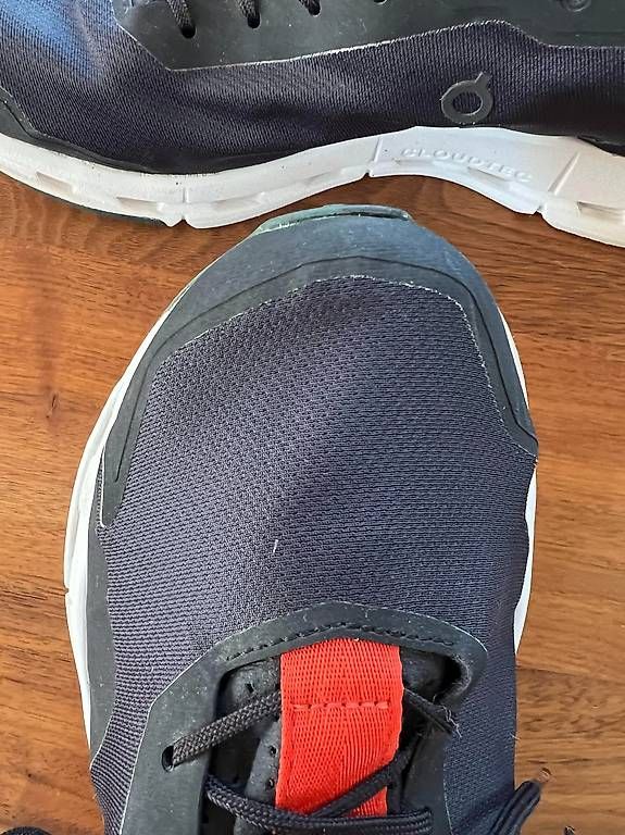 On Herrenschuhe: On Cloud Cloudnova Form Grösse 44.5 – Gebraucht aus Arlesheim von FS_79 3
