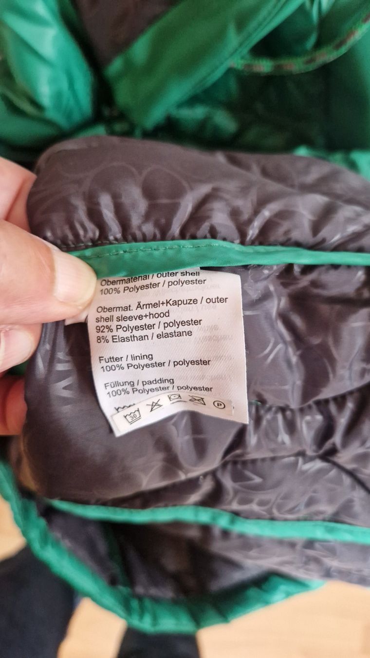Vestes: Übergangsjacke neu – Neuf (Voir description) à Zofingen par PiaZ0102 2