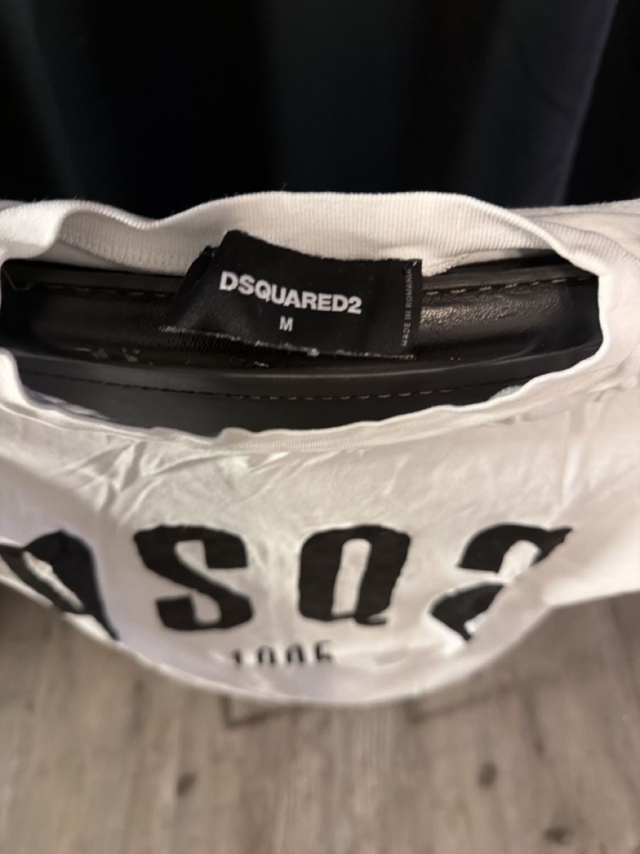 Dsquared2 T-Shirts: Dsquared2 T-Shirt (M) – Gebraucht aus Grabs von sacha_rtb 1