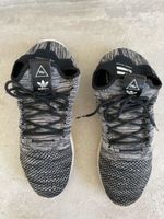 Adidas Pharrell Williams Human Race baskets gris T. 44 2/3 u