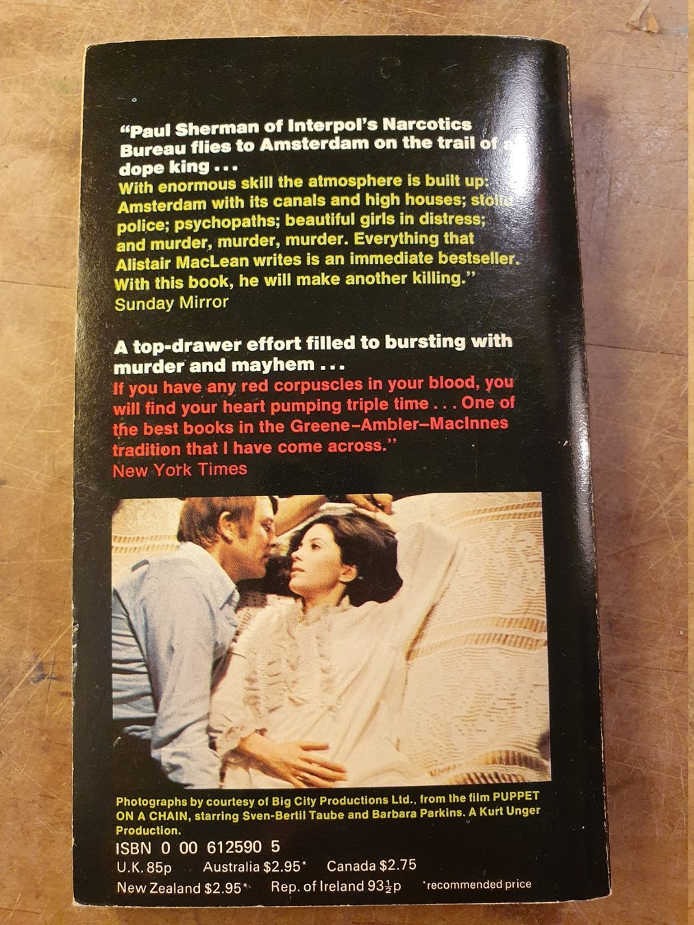 Libri: Puppet In A Chain - Alistair Maclean – Usato da Zürich venduto da loosebone 7
