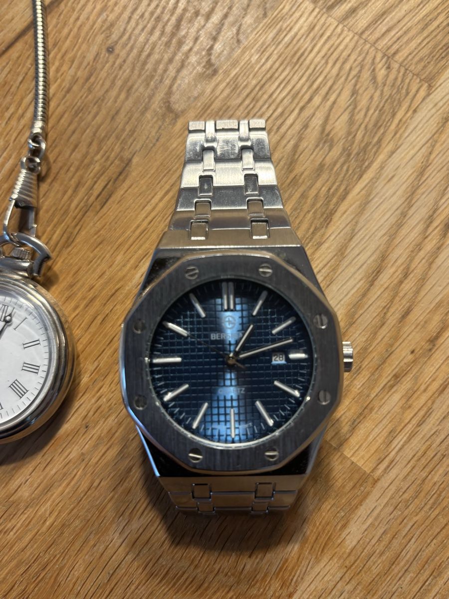 Uhren: Armbanduhr – Gebraucht aus Udligenswil von Ktho 1