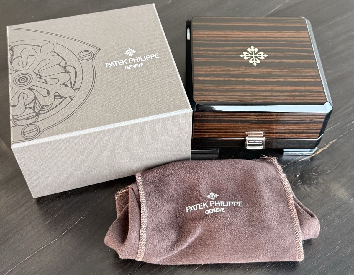Patek Philippe Orologi: Patek Philippe Nautilus Manschettenknöpfe – Nuovo (secondo la descrizione) da Glattbrugg venduto da aquanautilus