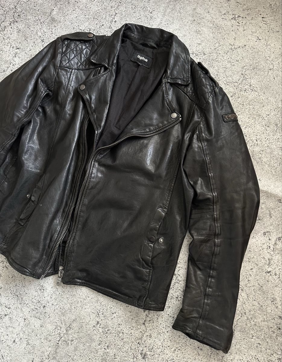 Jacken: Tigha Leather Jacket - Black, XL - Great Condition! – Gebraucht aus Zürich von megastored 6
