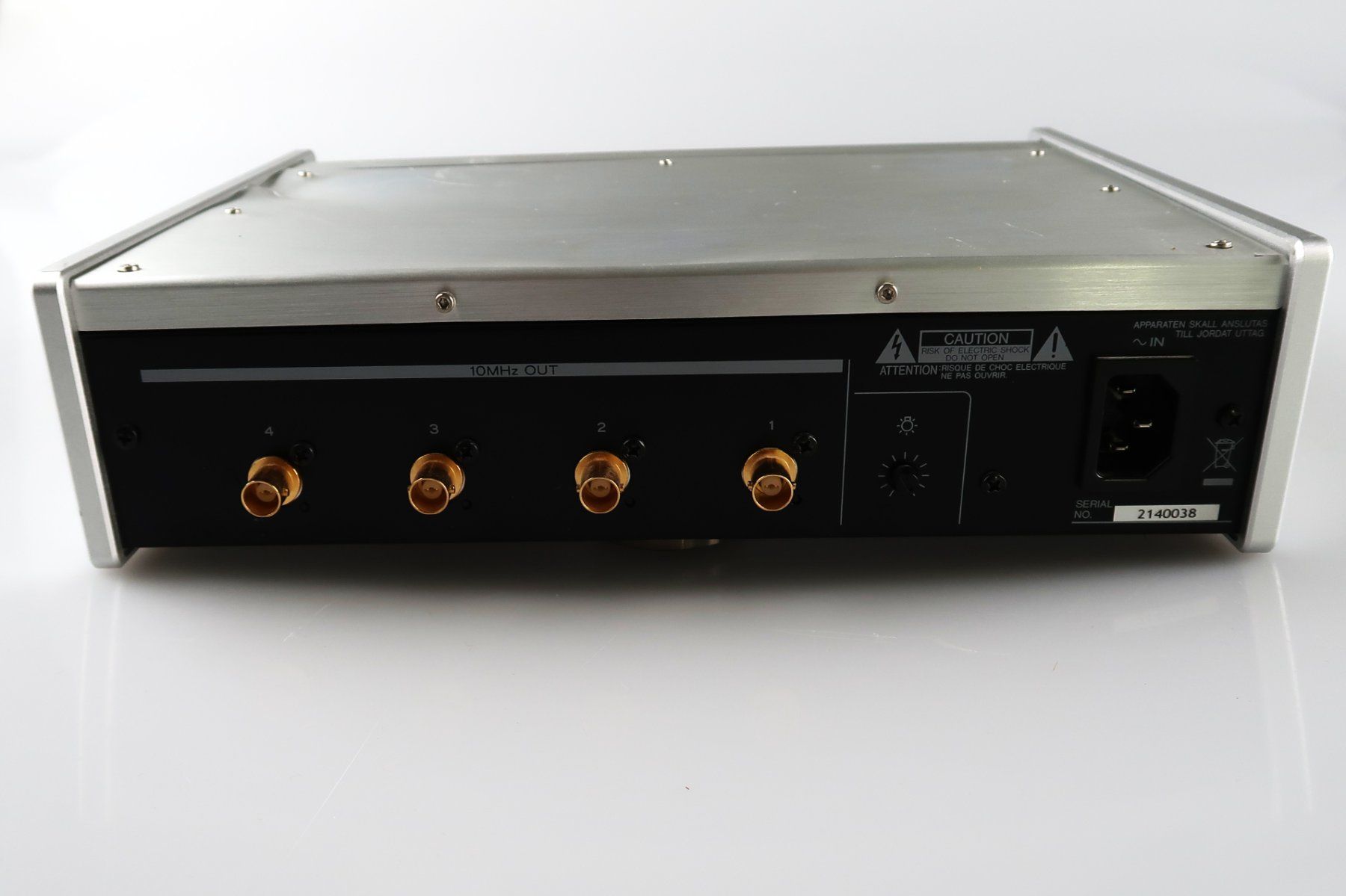 Convertitori: SET TEAC UD-503 DAC / TEAC CG-10M Clock Generator – Usato da Rüti ZH venduto da Restwert_Rueti_ZH 4