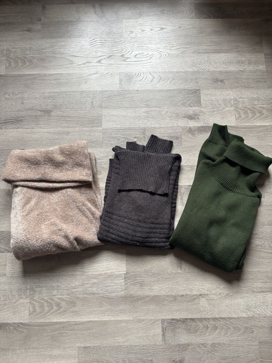 Lotti di vestiti: Lot de 3 pulls à col roulé hiver taille S – Usato da Les Brenets venduto da moe_ym8r 1