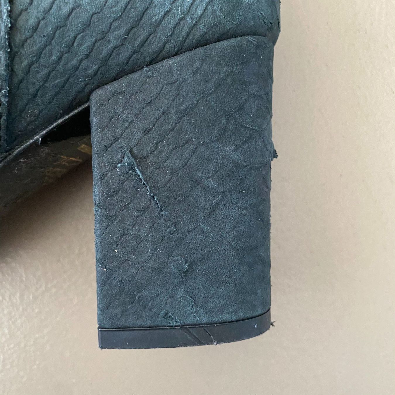 Zadig & Voltaire Scarpe da donna: ZADIG & VOLTAIRE Stiefeletten – Usato da Zürich venduto da ClosetQueen 3