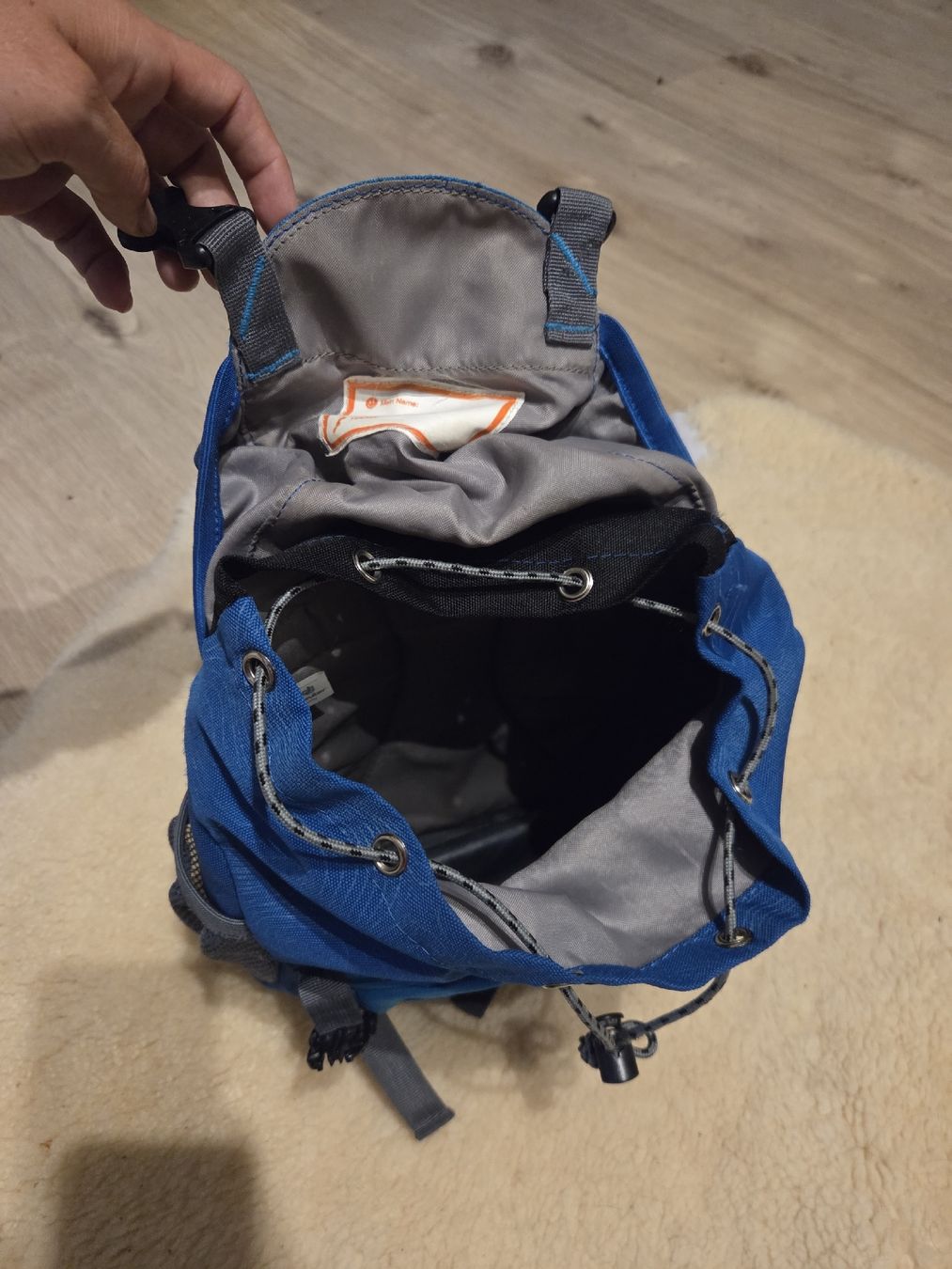 Deuter Borse & Zaini: Rucksack Deuter – Nuovo (secondo la descrizione) da Zernez venduto da fla_jdt6 2