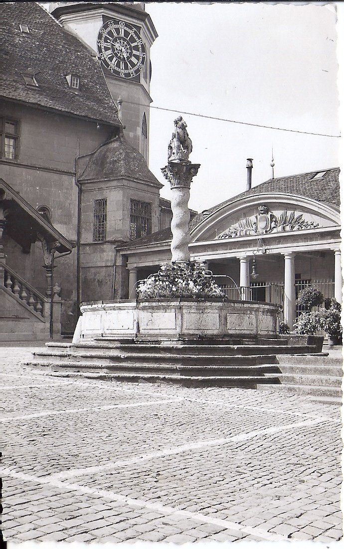 Cartoline postali: FRIBOURG, ancien corps de Garde – Nuovo (secondo la descrizione) da Les Verrières venduto da Scampi0