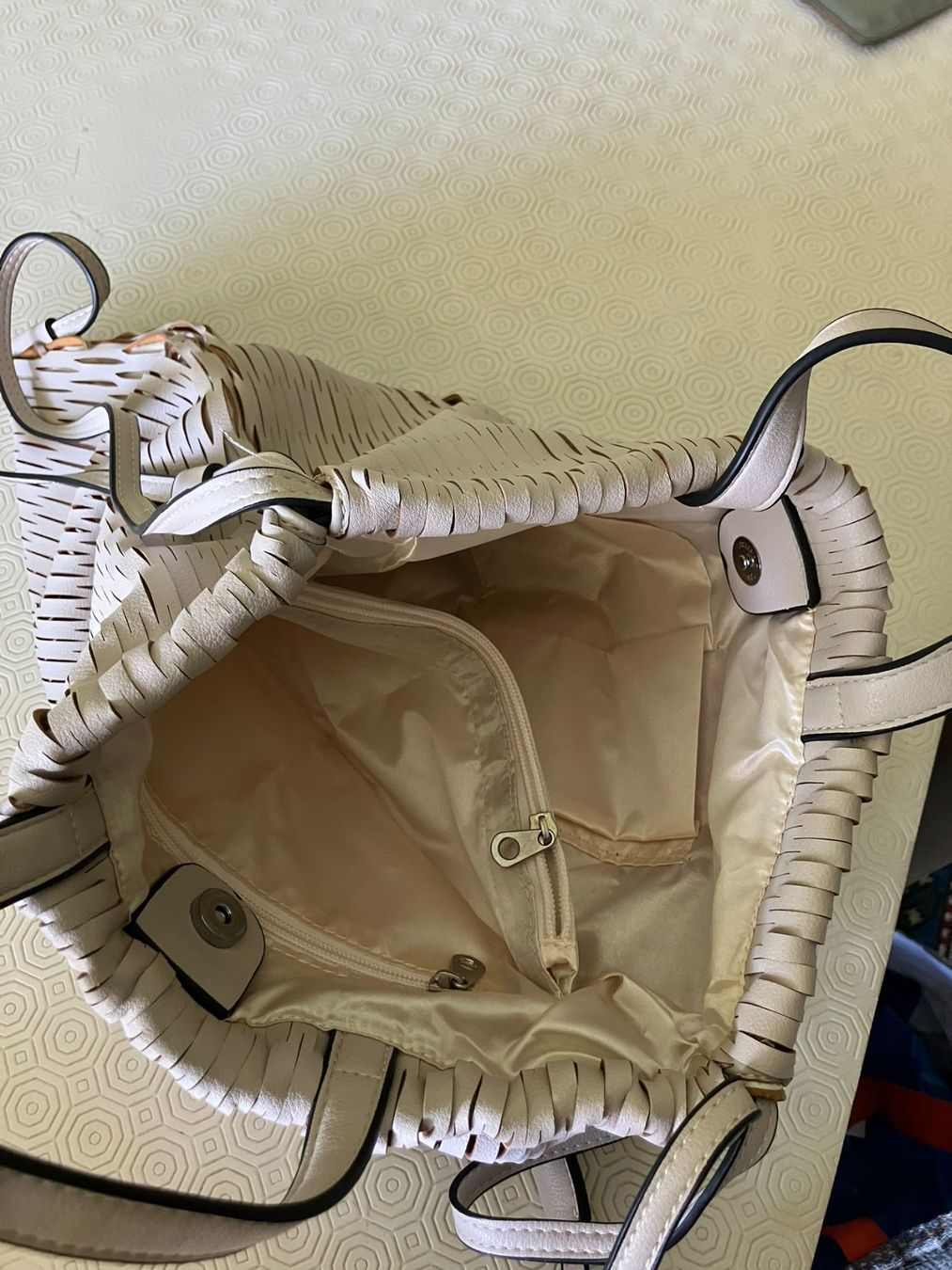 Borse da donna: Zaino borsetta beige – Usato da Melano venduto da H-Sara 2