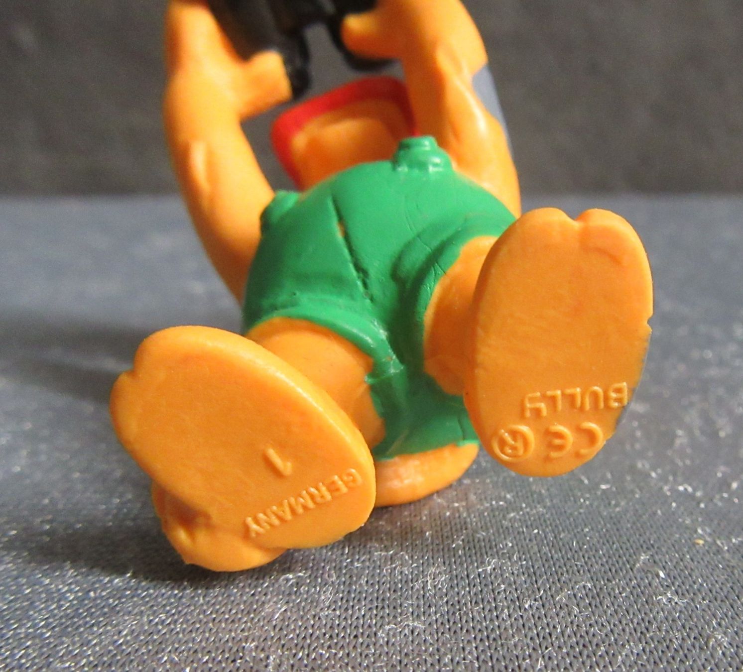 Figuren: 4 Comic-Figuren aus Kunststoff - ab CHF 6.00 – Gebraucht aus Auenstein von Padabimbim 4