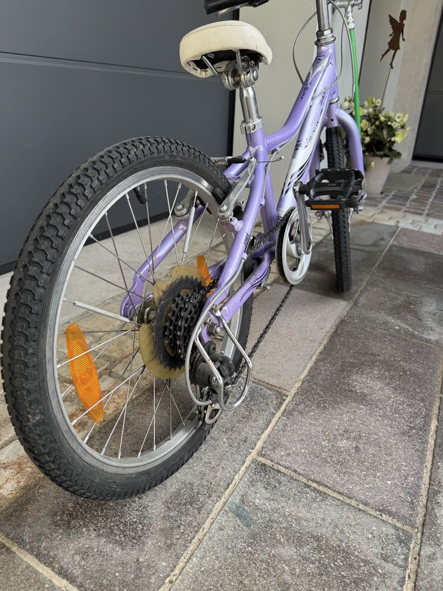 Giant Biciclette: Lilafarbenes Giant Kinderfahrrad – Usato da Bülach venduto da FrauLore 5