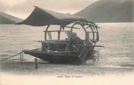 Lugano TI barca tradizionale pescatore sul lago