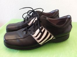 Leder Halbschuhe "Zebra design" Gr 39,5