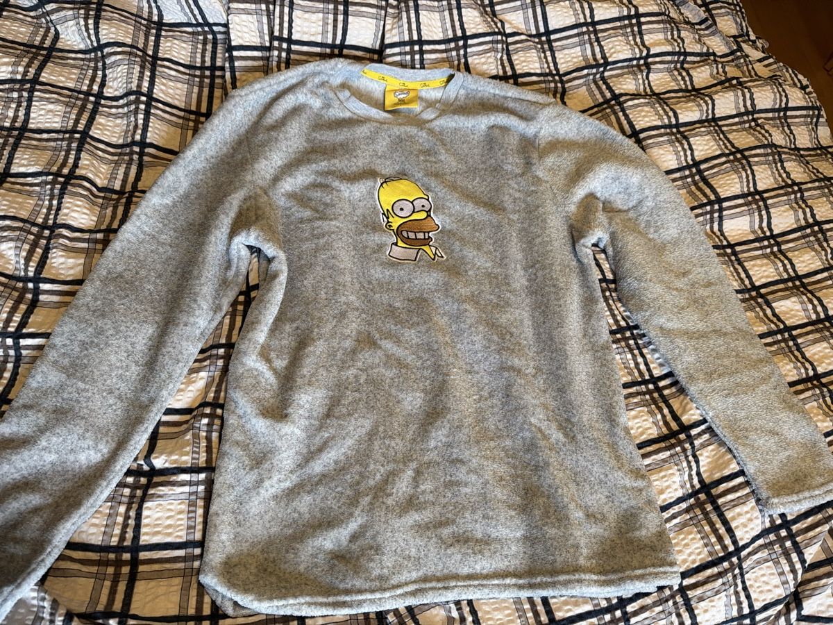 Maglioni & Felpe: The simpsons maglione – Usato da Sementina venduto da bru_vpp5