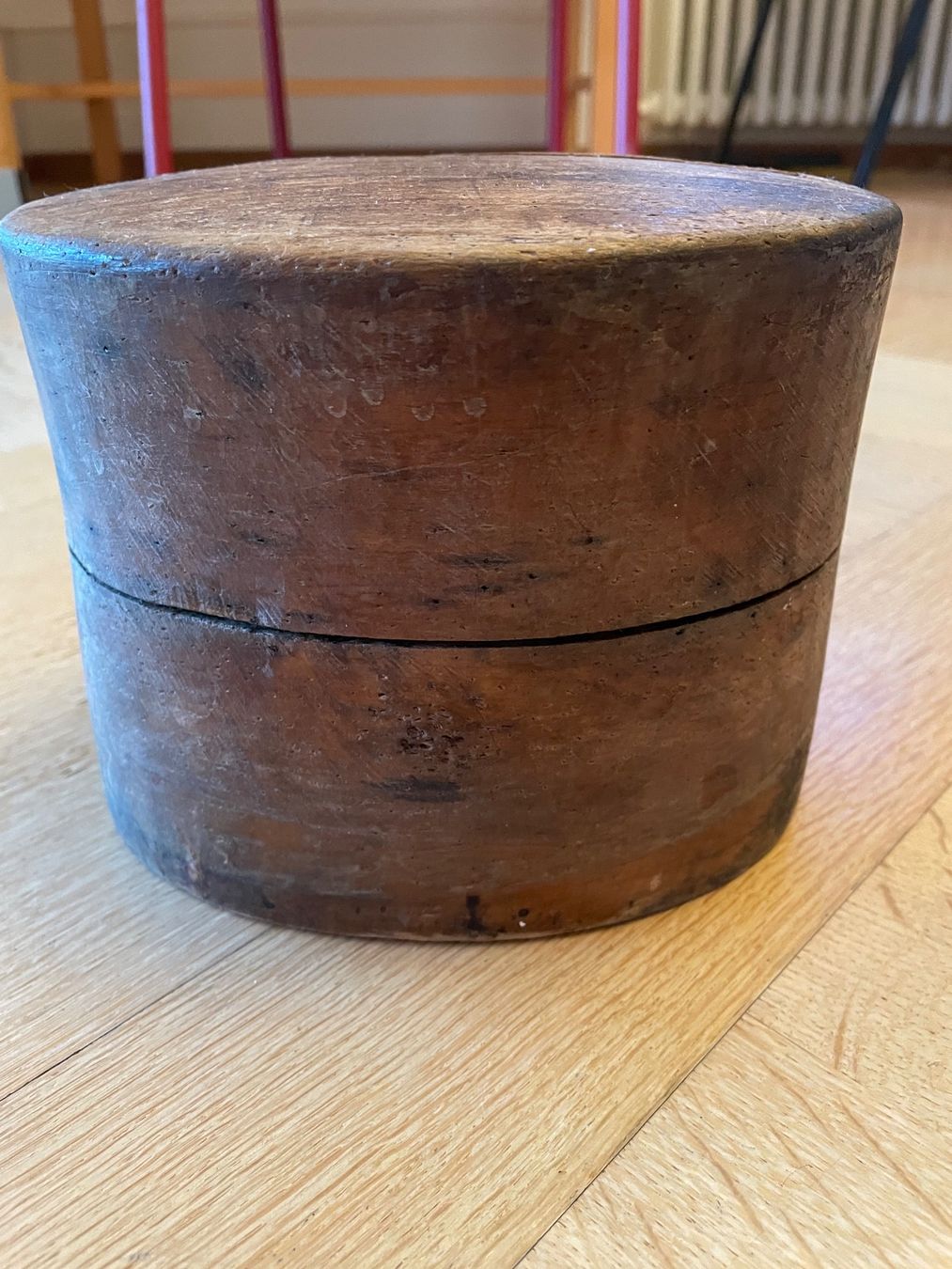 Copricapi, berretti & cappellini: Forme pour chapeau en bois – Usato da Vevey venduto da esp_6yxp 4