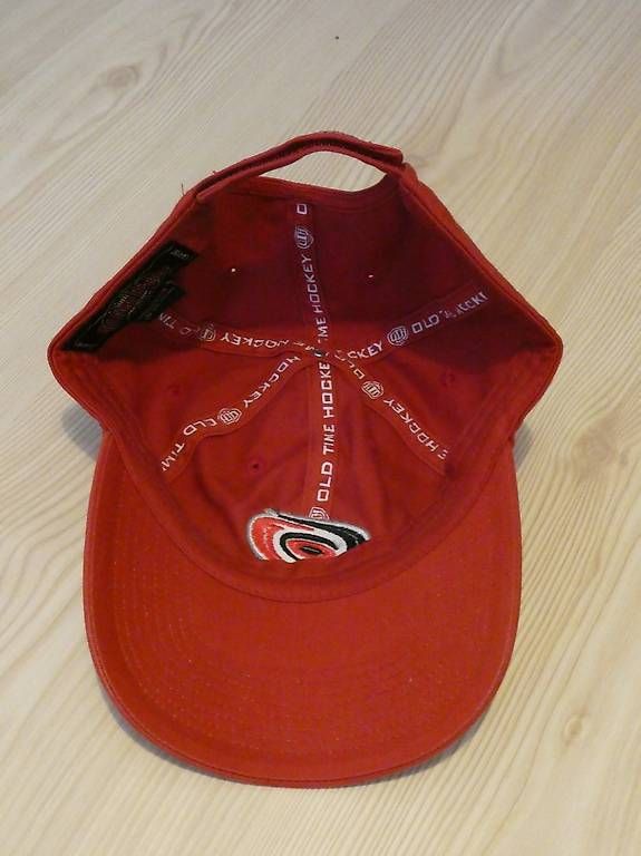 Copricapi, berretti & cappellini: Eishockey Cap Carolina Hurricanes – Usato da Goldach venduto da MaMu246 2